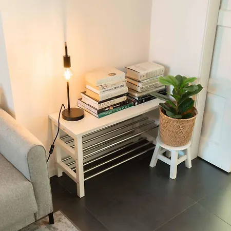 Executive 60m2 Two-bedroom - Ts-307 Appartement