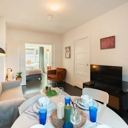 Executive 60m2 Two-bedroom - Ts-307 *
